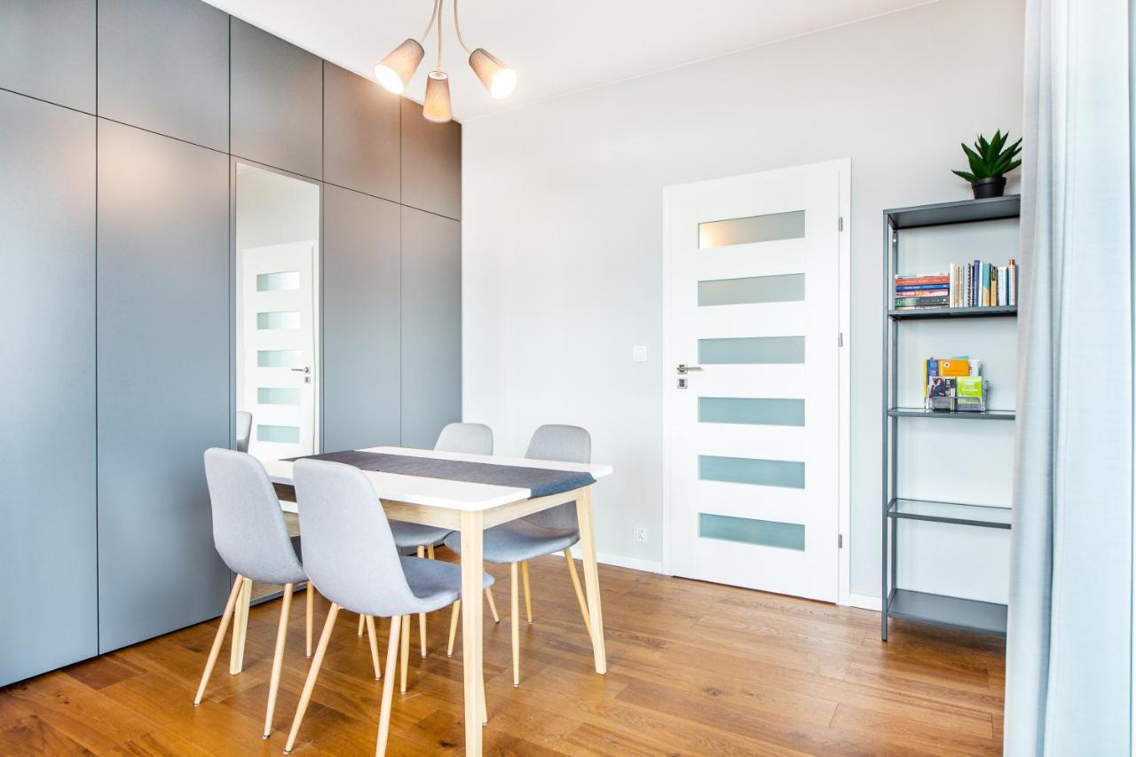 Mogilska Tower Apartments Near Tauron Arena By Inpoint - Free Underground Parking Krakow Luaran gambar