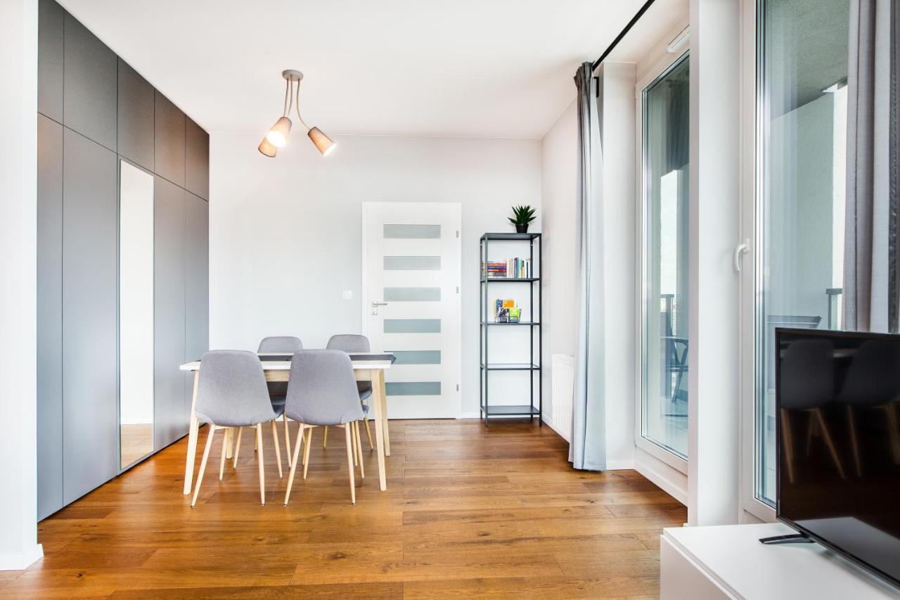 Mogilska Tower Apartments Near Tauron Arena By Inpoint - Free Underground Parking Krakow Luaran gambar